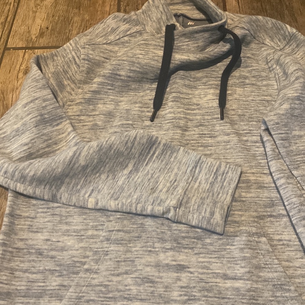 Pull over workout jacket - Picture 3 of 4